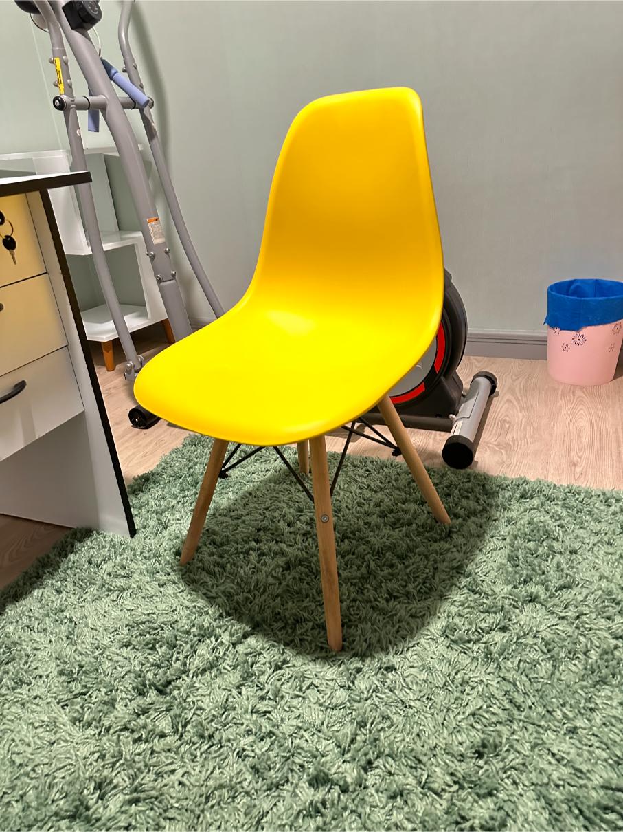 Amazing 1 Seater Yellow Chair